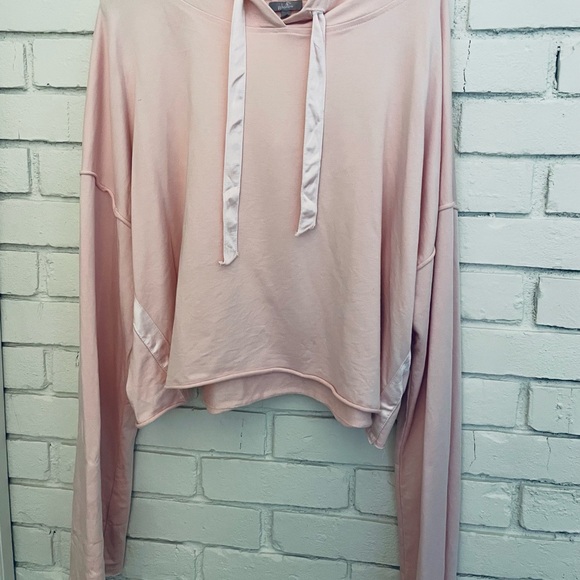 PJHarlow/ Hoodie/NWOT/Bianca/cropped style//Blush color//SZ med$40 - Picture 7 of 9